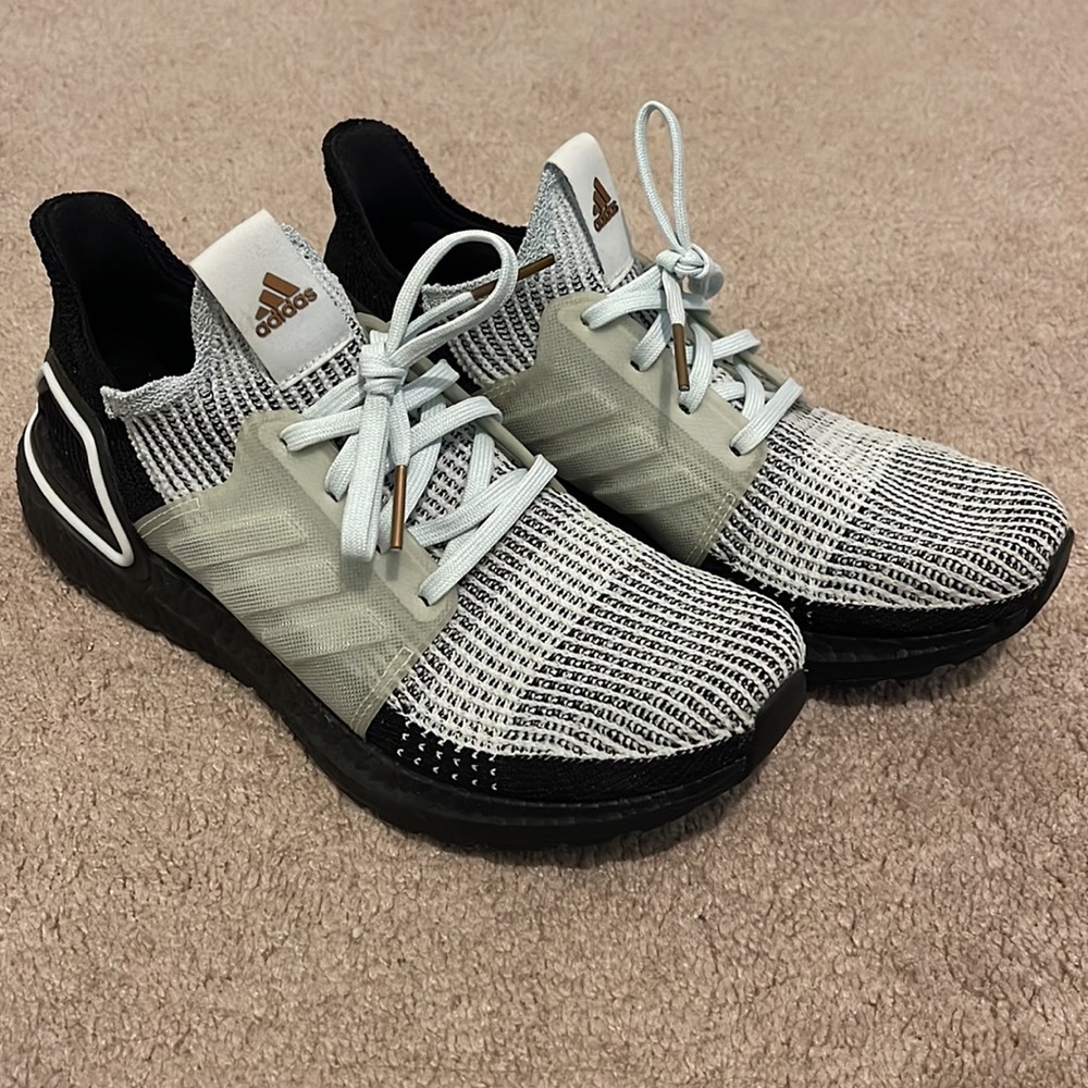 Adidas ultraboost Blue Tint / Core Black - Picture 1 of 6